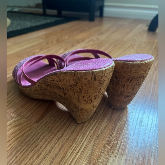 Italian Shoemakers Purple Wedge Sandals - Picture 6 of 6